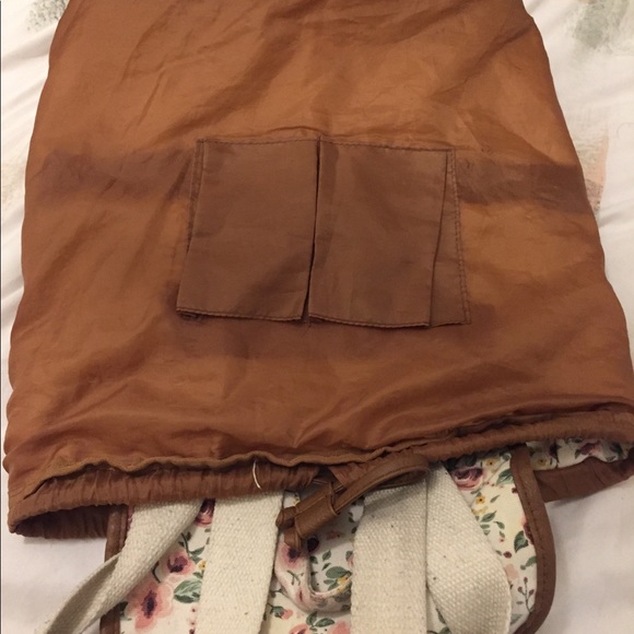 Floral backpack - Picture 4 of 7